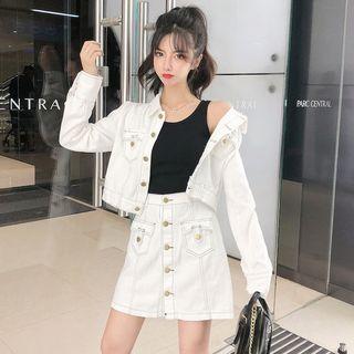 Set: Stitched Trim Buttoned Denim Jacket + A-line Mini Skirt
