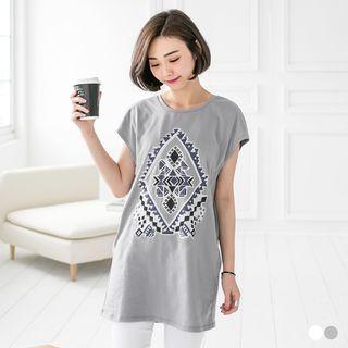 Graphic Cap Sleeve Tee