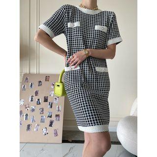 Short-sleeve Plaid Knit Mini Sheath Dress Black & White - One Size