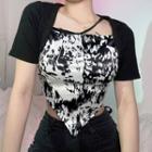 Mock Two-piece Short-sleeve Print Crop Top