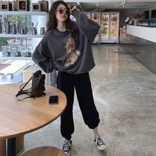 Drop Shoulder Bear Sweatshirt / Plain Sweatpants / Set