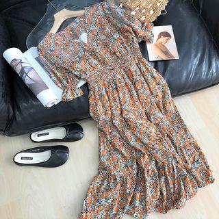 Short-sleeve V-neck Floral Dress Yellow - One Size