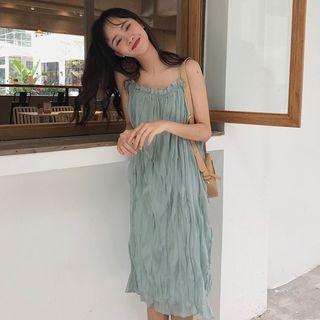 Spaghetti Strap Crinkled A-line Midi Chiffon Dress