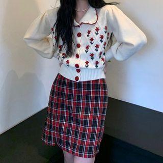Collared Floral Cardigan Red Flower - White - One Size