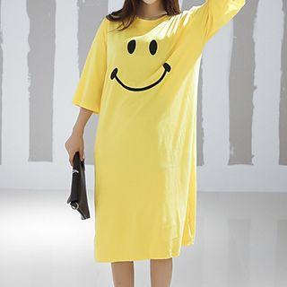 Smiley Print Midi T-shirt Dress