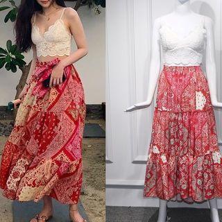 Lace Cropped Camisole Top / Printed Midi A-line Skirt
