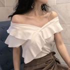 Off-shoulder Ruffled-trim Short-sleeve T-shirt