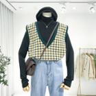 Plaid Sweater Vest Green - One Size