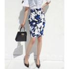 Zip-back Floral Sheath Skirt