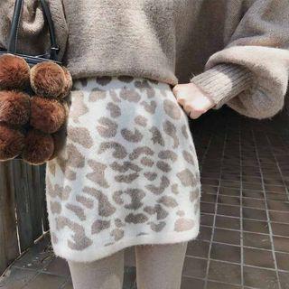 Leopard Pattern A-line Knit Skirt