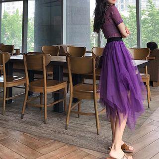 Short-sleeve Knit Top / Mesh Asymmetric Midi Skirt