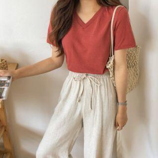 V-neck Colored Linen Blend T-shirt