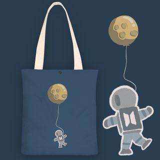 Balloon Astronaut Canvas Tote Bag