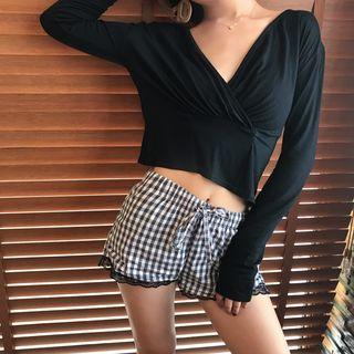 Long-sleeve Surplice Neck Cropped T-shirt