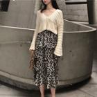 Cropped V-neck Sweater / Leopard Print Midi A-line Tiered Skirt