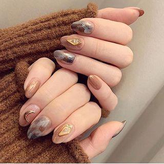 Rhinestone & Shell Nail Art Decoration
