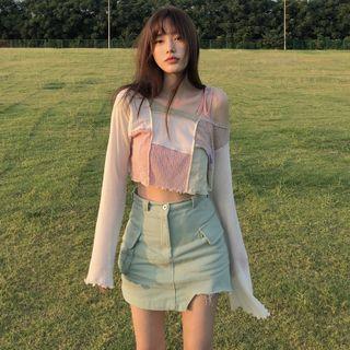 Long-sleeve Color Block Panel Cropped T-shirt