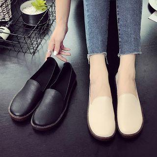 Round Toe Loafers