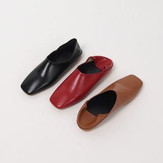 Two-way Faux-leather Flats