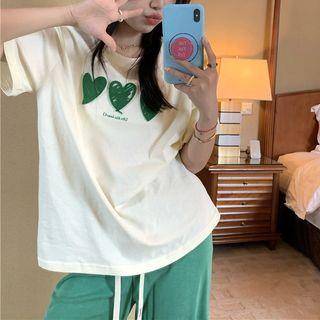 Short-sleeve Heart Embroidered T-shirt Off-white - One Size