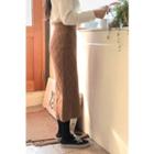 H-line Long Cable Knit Skirt