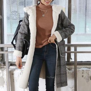 Faux-fur Lined Hooded Plaid Coat Black - One Size