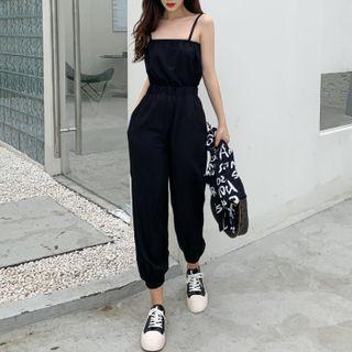 Short-sleeve Lettering Cropped Blazer / Spaghetti Strap Jumper Pants