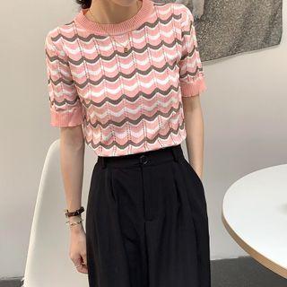 Short-sleeve Wave Print Knit Top