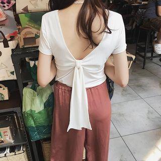 Plain Open-back Short-sleeve Top