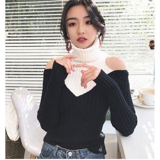 Cold Shoulder Color Block Turtleneck Sweater