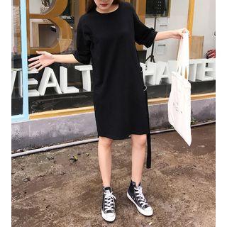 Plain 3/4 Sleeve Side Slit Tunic