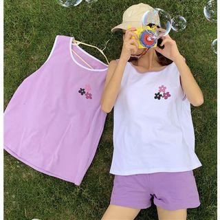 Flower Tank Top / Sweatshorts