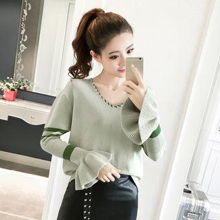 V-neck Color Block Long-sleeve Knit Top