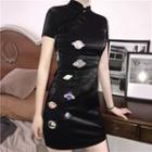 Planet Embroidered Short-sleeve Slim-fit Qipao Dress