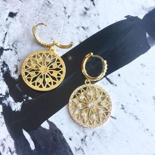 Cutout Rhinestone Earrings As Figure - One Size