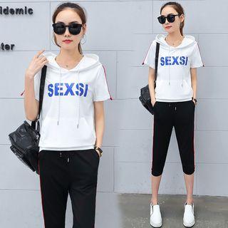 Set: Lettering Striped Applique Short Sleeve Hoodie + Cropped Pants