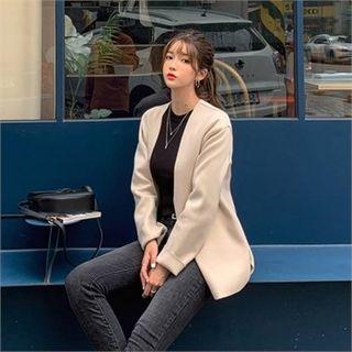 V-neck One-button Jacket