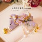 Floral Bell-accent Hair Clip