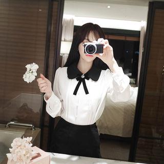 Contrast-collar Pintuck Blouse With Brooch
