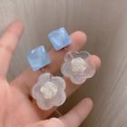 Flower Acrylic Alloy Dangle Earring 1 Pair - Blue & White - One Size