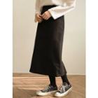 Pocket-side H-line Long Skirt