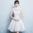 Sleeveless Lace Short Prom Dress