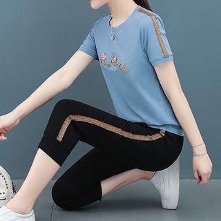Set: Letter Embroidered Short-sleeve T-shirt + Cropped Jogger Pants