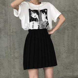 Short-sleeve Cartoon Print T-shirt / Pleated A-line Skirt