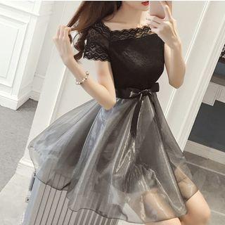 Short-sleeve A-line Mini Lace Dress