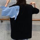 Elbow-sleeve Shark Accent T-shirt
