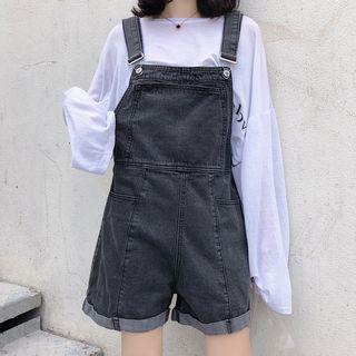 Long-sleeve Letter T-shirt / Denim Dungaree Shorts