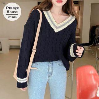 Contrast Trim V-neck Sweater Black & White - One Size