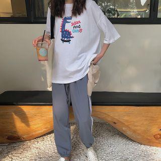 3/4-sleeve Dinosaur Printed T-shirt / Harem Pants / Set