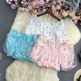 Short-sleeve Off-shoulder Floral Mesh Cropped Blouse